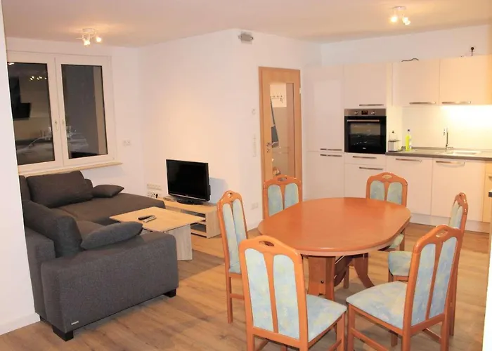 Work & In Jena Apartamento